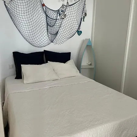 Sailors Nest 公寓 卡亚俄萨尔瓦赫